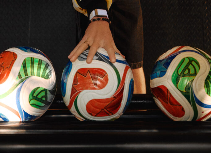 М'яч adidas TRIONDA для Чемпіонату світу з футболу 2026
