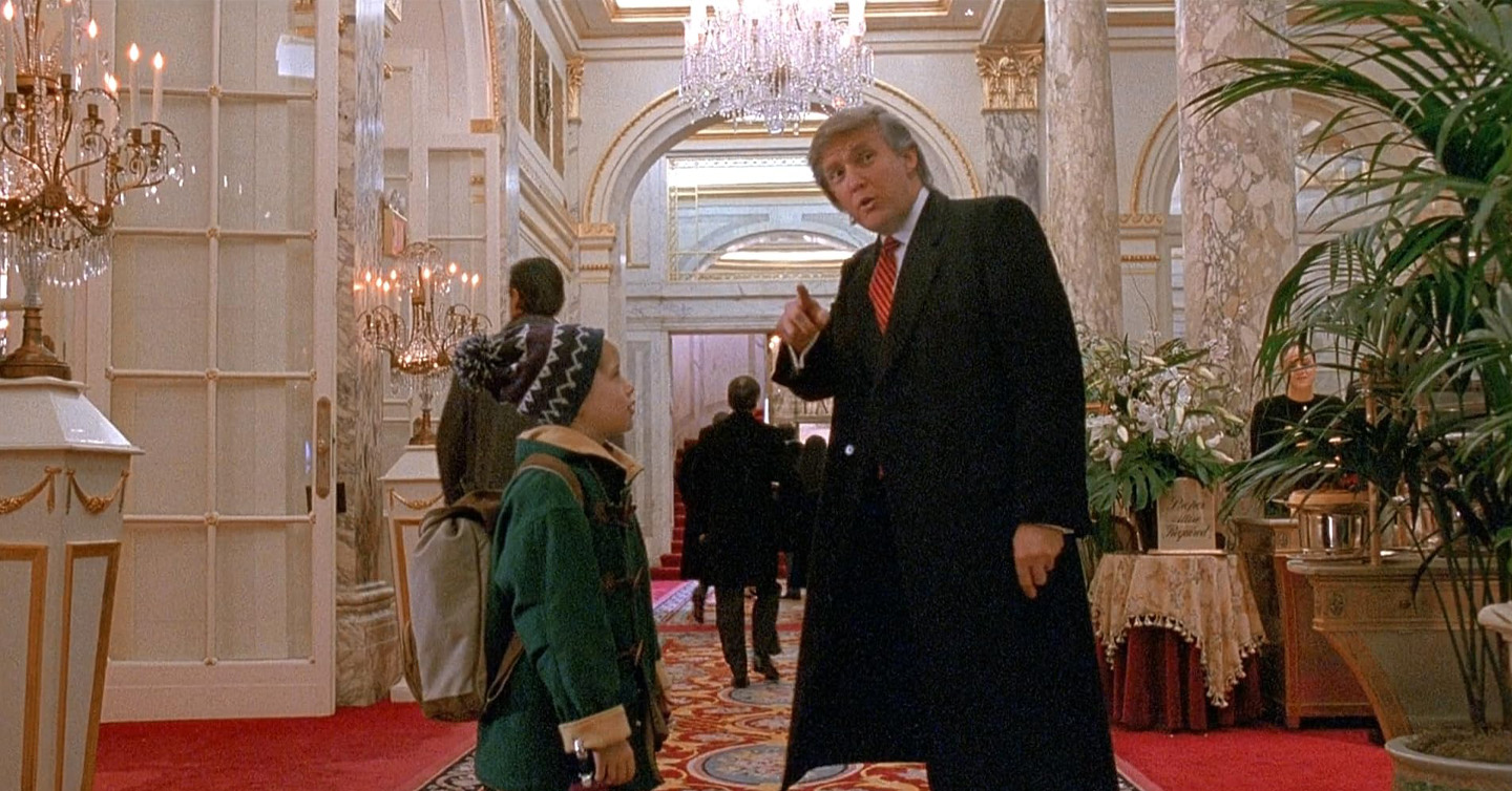 Дональд Трамп у фільмі «Сам Удома 2»