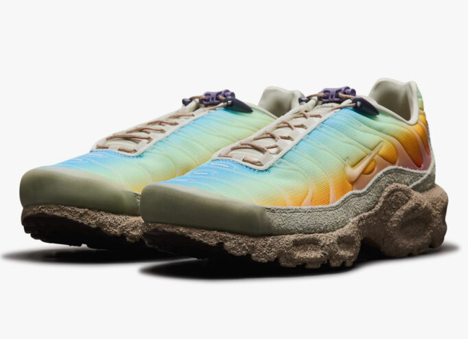 Кросівки Nike Air Max Plus у колорвеї Beach Sunset