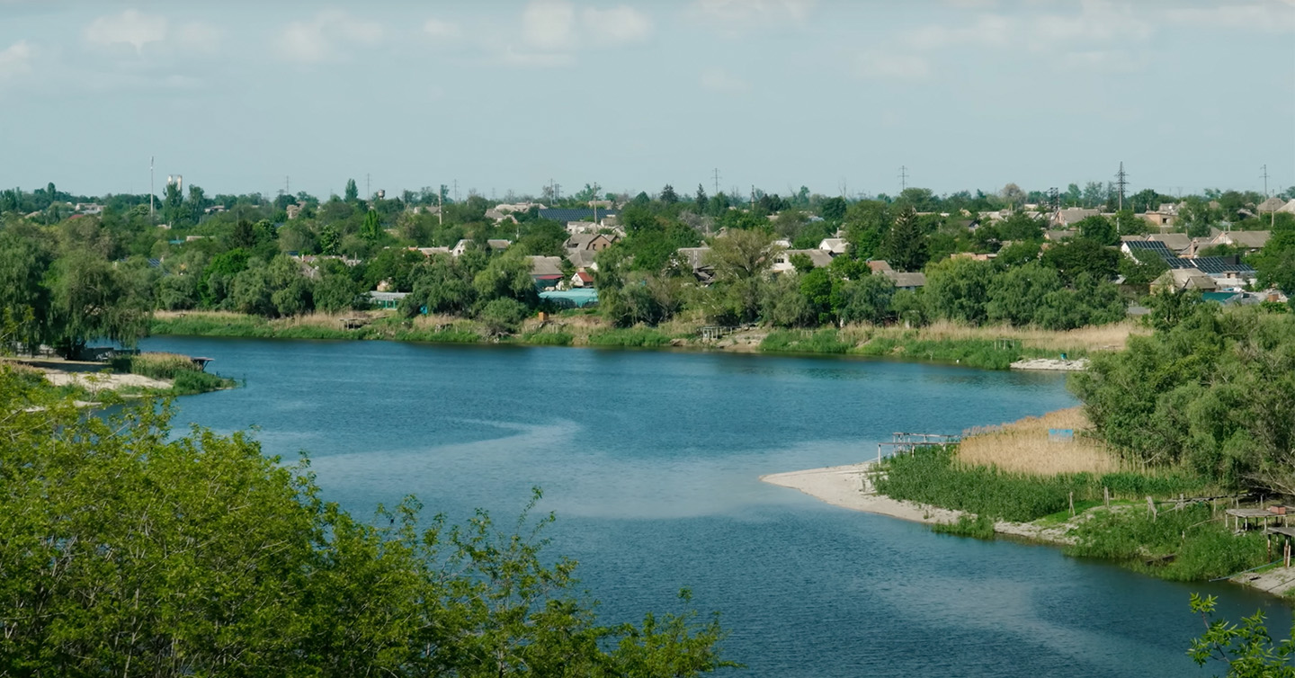 Кадр з відео каналу «Хащі» про Нікополь