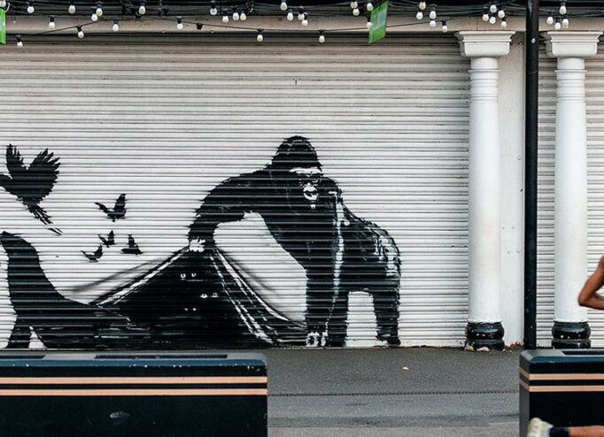 Одна з нових зоотропічних робіт Banksy