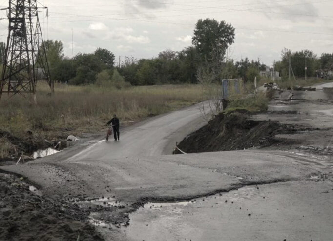 Кадр з фільму «Мирні люди» Оксани Карпович