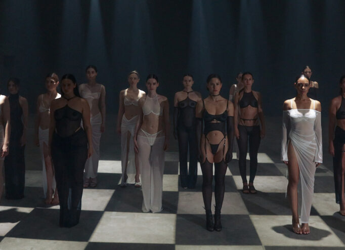 Колекція Anoeses QUEEN'S GAME