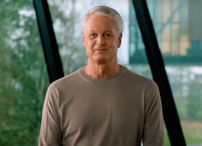 Джон Донахью, колишній CEO Nike