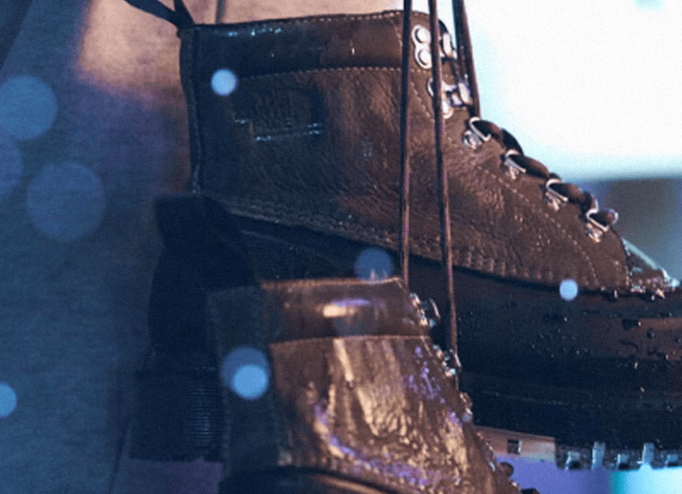 Чоботи The North Face Purple Label та Dr. Martens