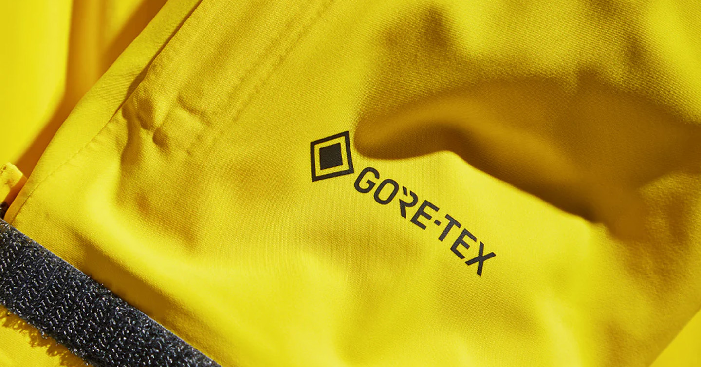 Проти виробника Gore-Tex подали позоа
