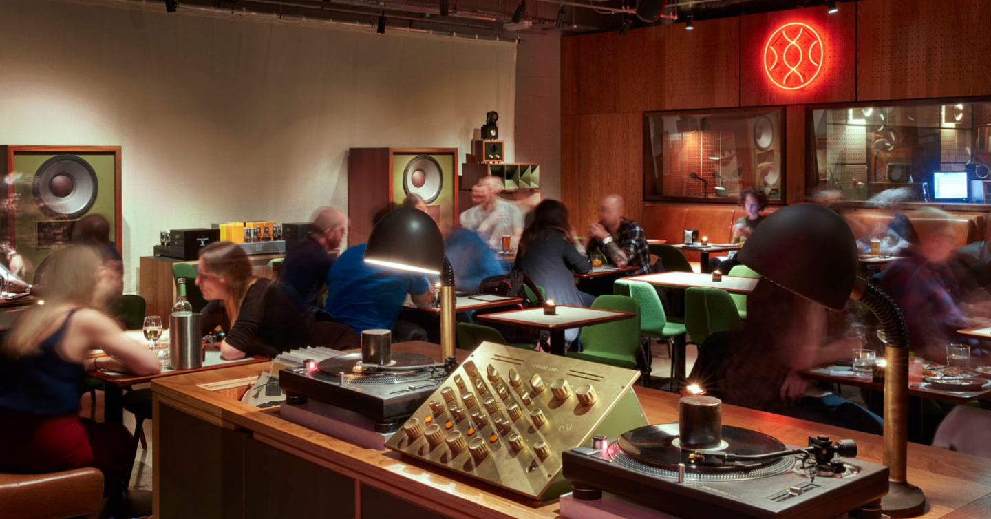 Listening-бар Spiritland в Лондоні