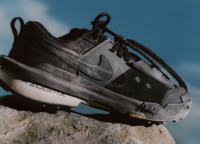 Кросівки sacai x Nike Zegamadome