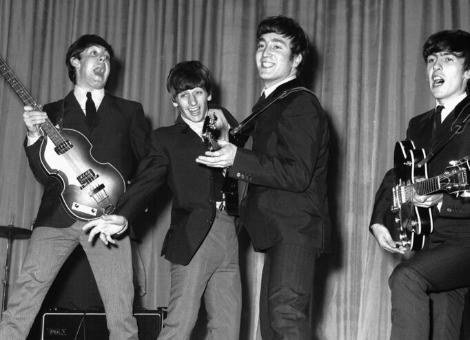 Оголошено склад сценаристів The Beatles