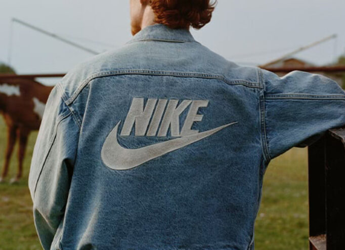 Спільна колекція Nike та Levi's