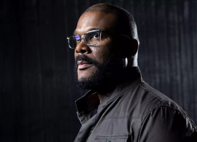 Тайлера Перрі звинувачують в сексуальному харасменті