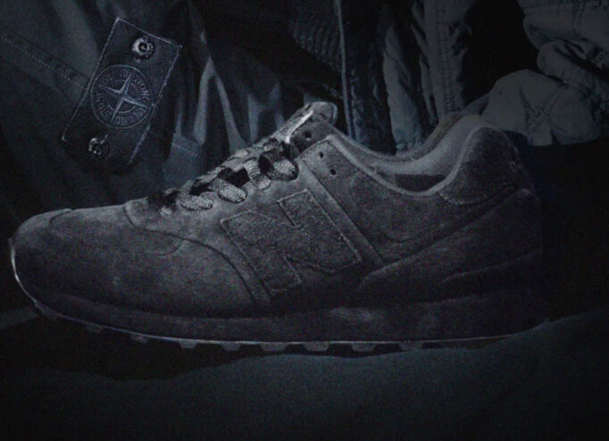 Монохромні кросівки Stone Island та New Balance
