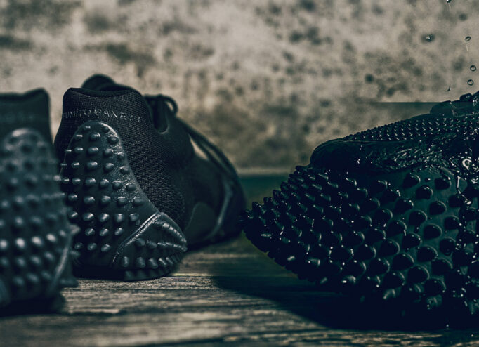 колаборації PUMA Mostro та японського дизайнера Fumito Ganryu