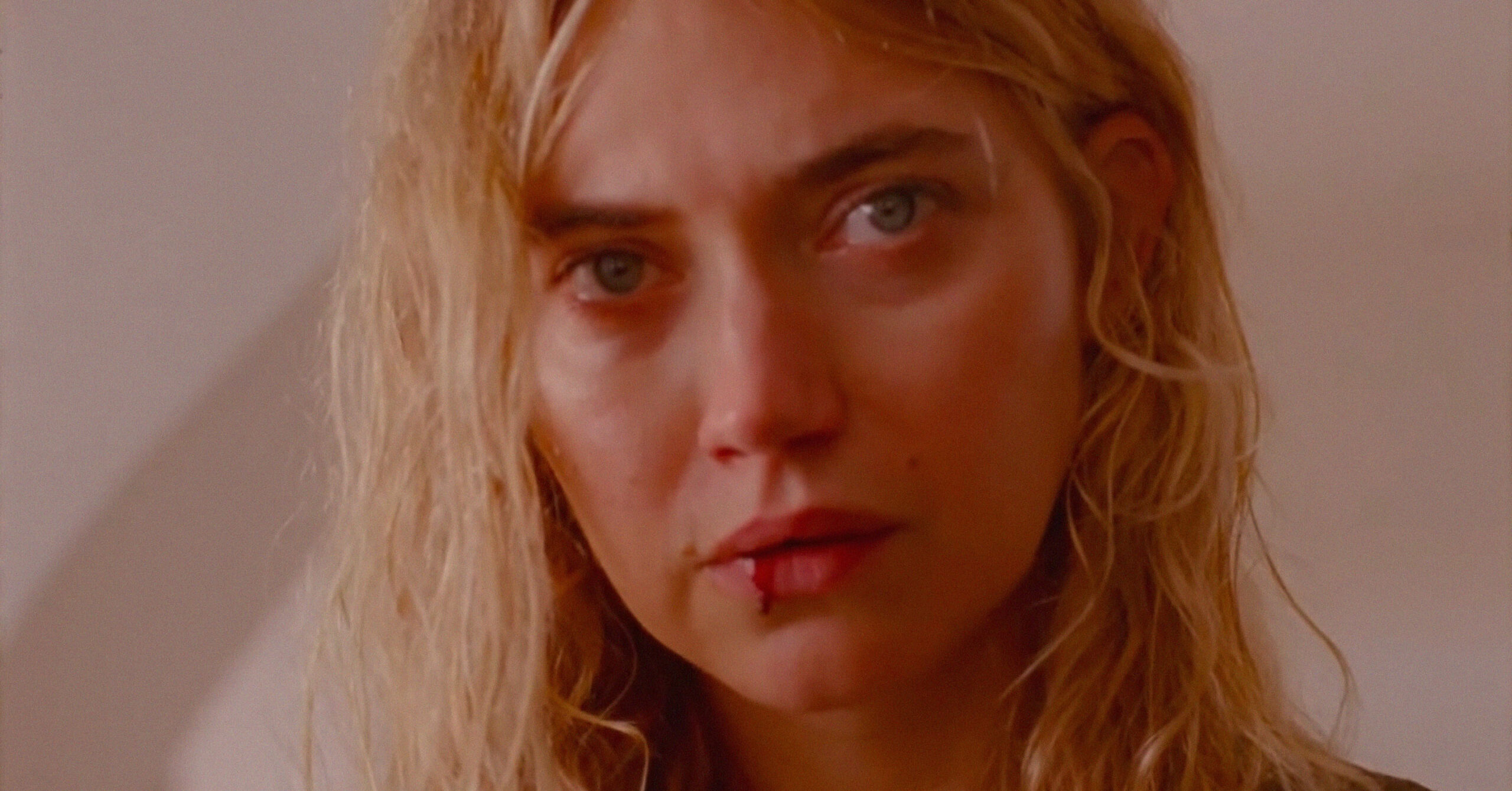 Перший трейлер Хронології води Крістен Стюарт