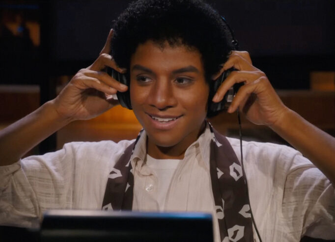 Трейлер байопку про Майкла Джексона