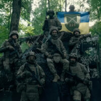 Кадр з фільму про 225 окремий штурмовий полк