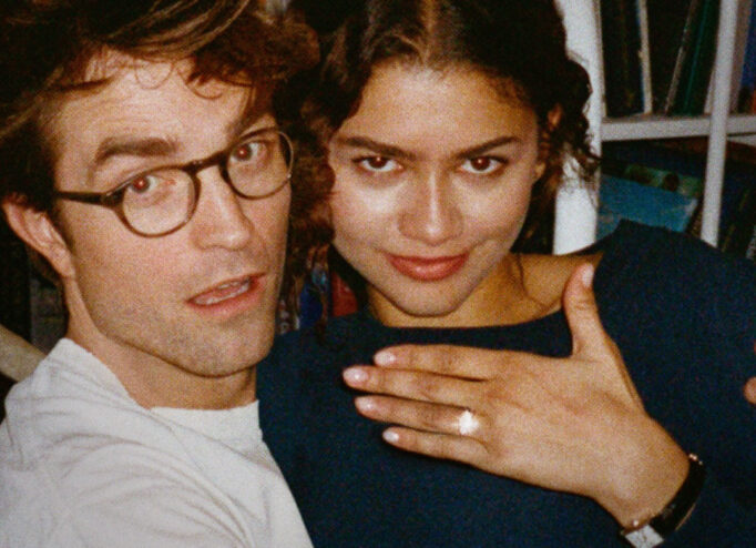 Роберт Паттінсон та Зендея у фільм Драма