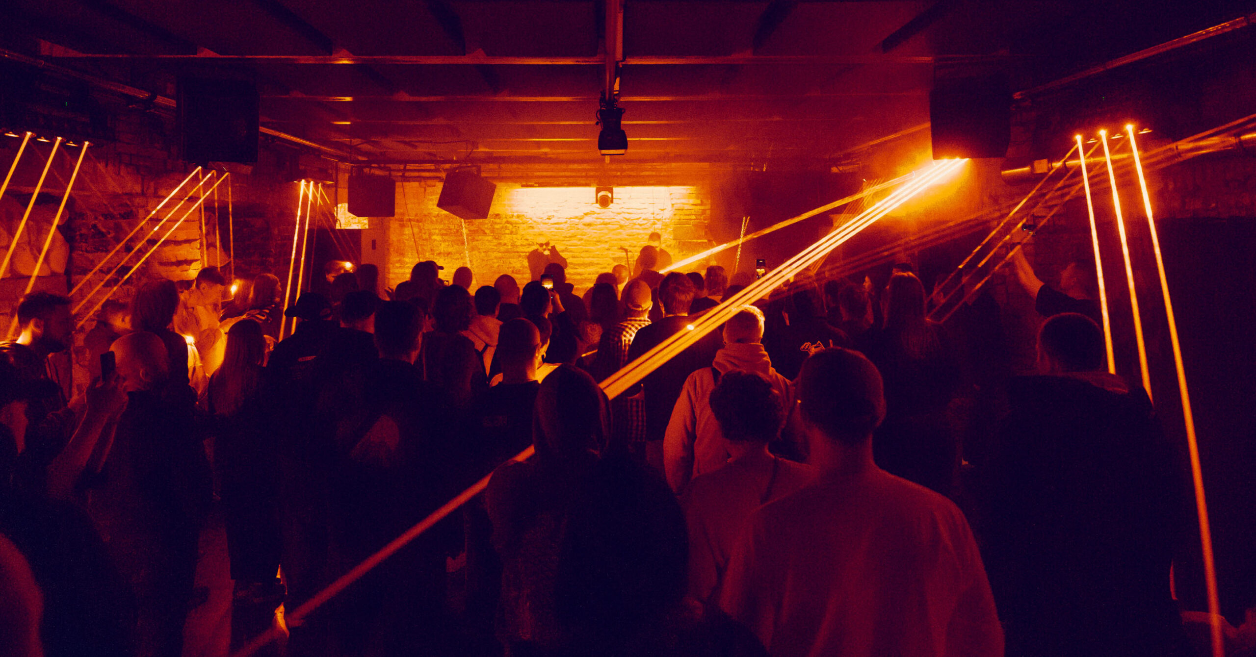 Клуб КОР в Дніпрі