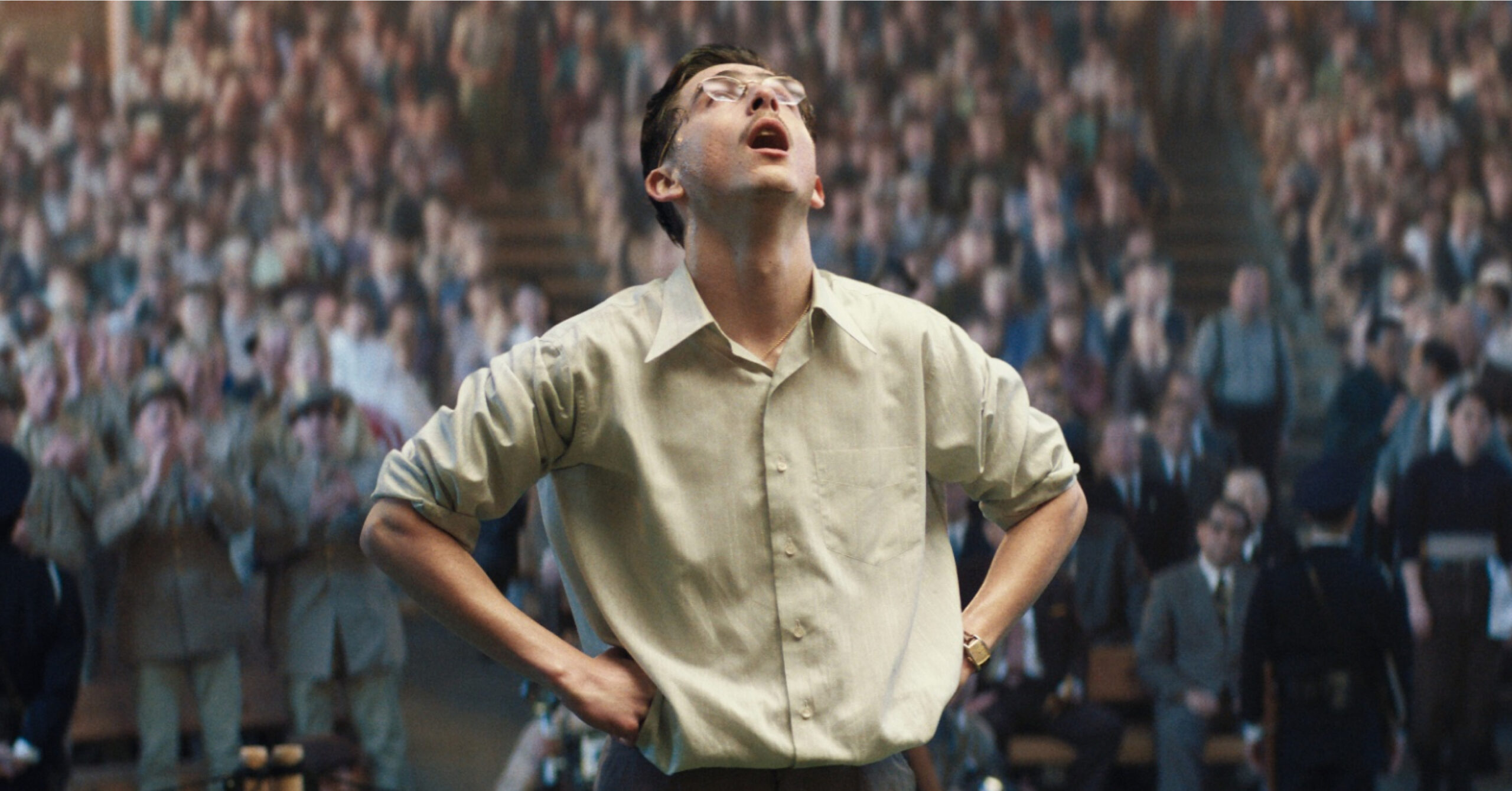 Кадр з фільму «Марті Супрім: Геній комбінацій»