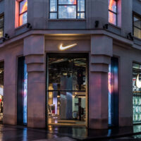 Nike розслідують через можливу дискримінацію білих працівників