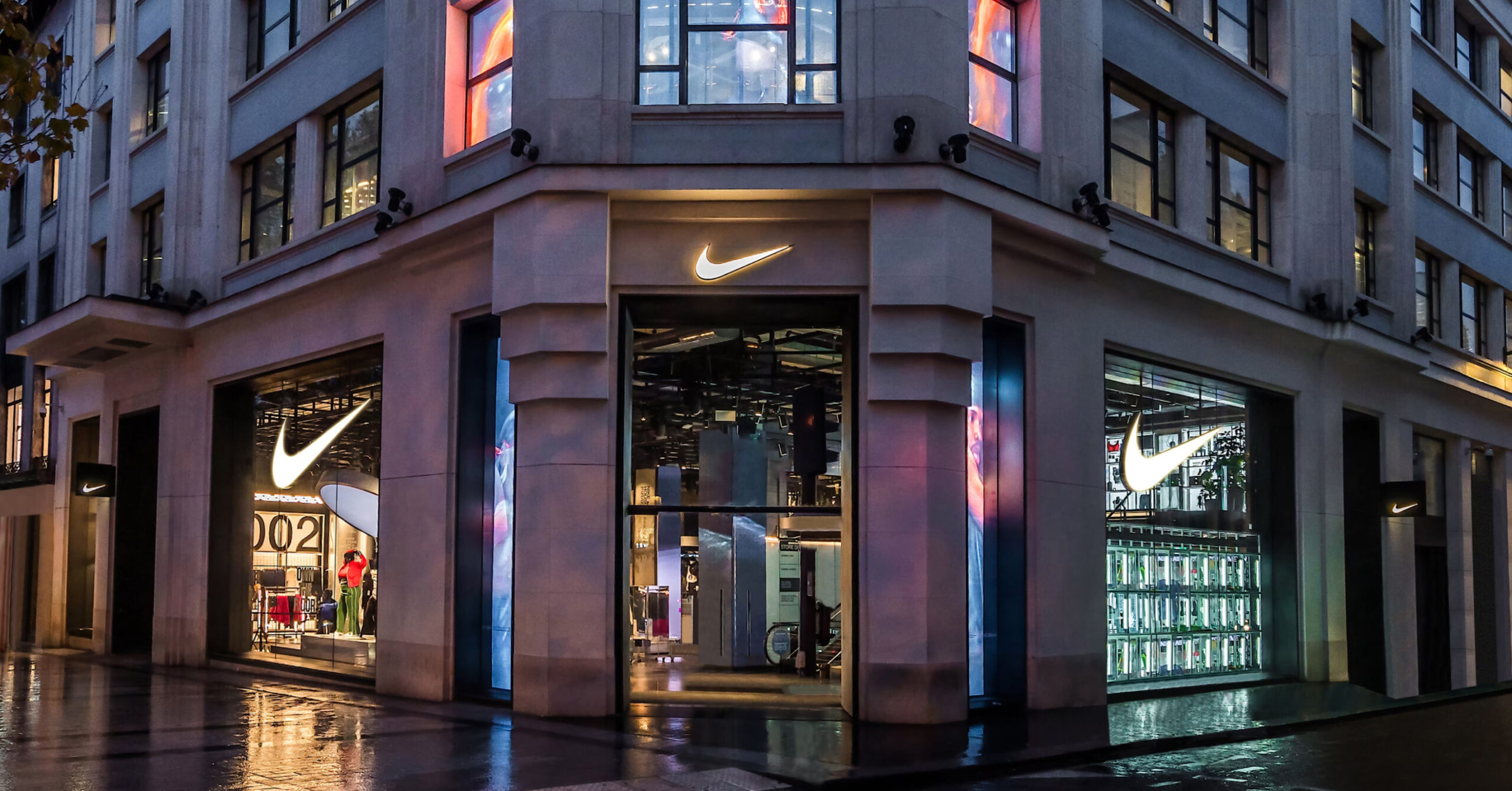 Nike розслідують через можливу дискримінацію білих працівників