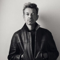 Пітер Мюльє — новий креативний директор Versace