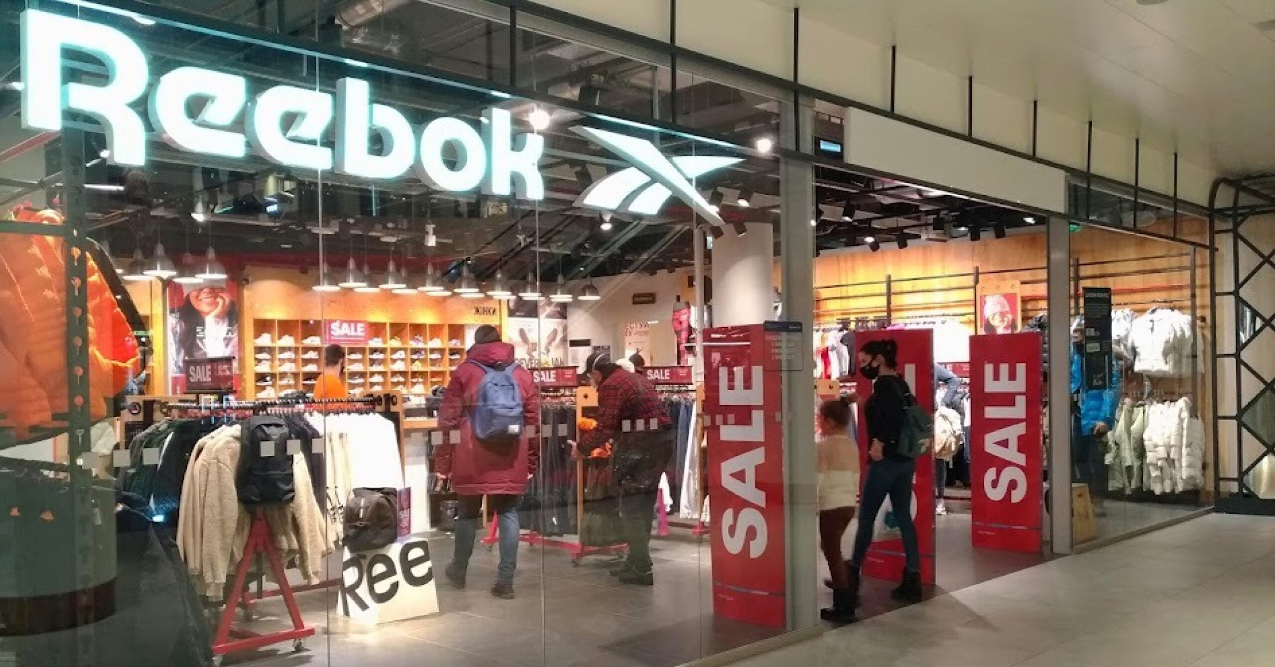 Reebok закривається в Україні