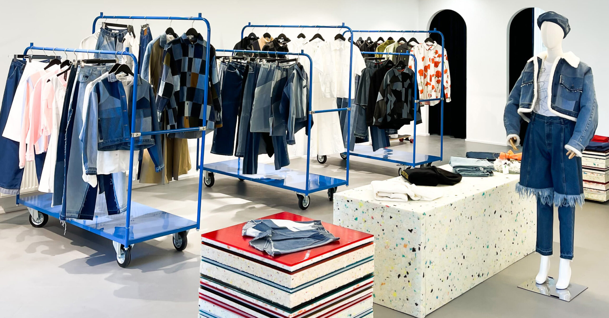 Магазин бренду KSENIASCHNAIDER у Києві