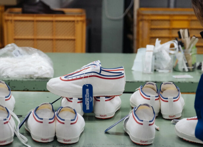 Кросівки для пінг-понгу Marty Supreme від Koyo Bear та A24