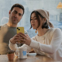 від продуктів Meta та YouTube виникає залежність