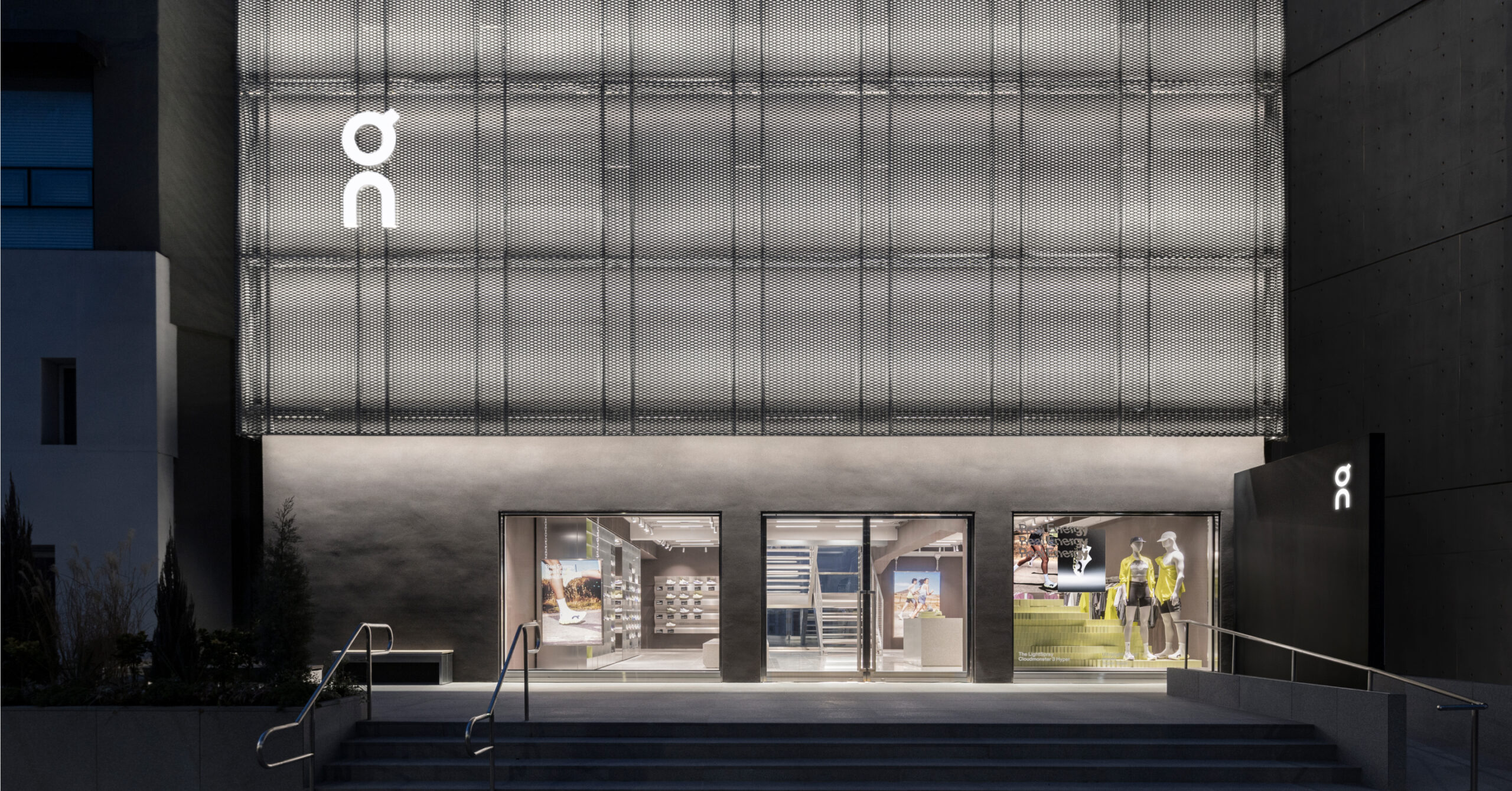 Магазин бренду On в Сеулі