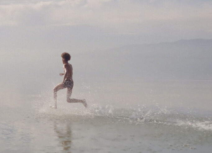 Альбом HELP(2) від War Child