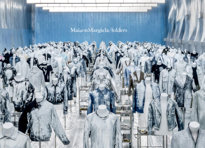 Кадр з виставки Maison Margiela у Китаї