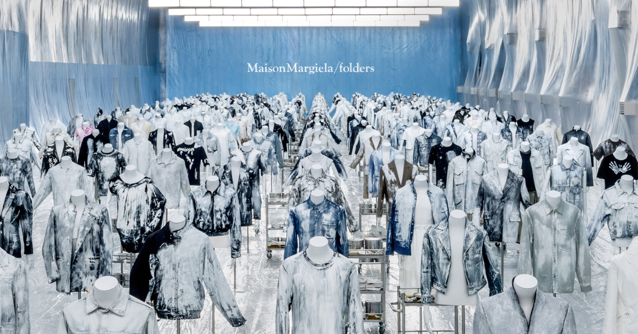 Кадр з виставки Maison Margiela у Китаї