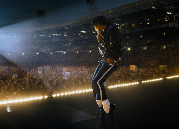 Критика байопіку про Майкла Джексона