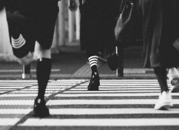 Зін thom browne з ASICS