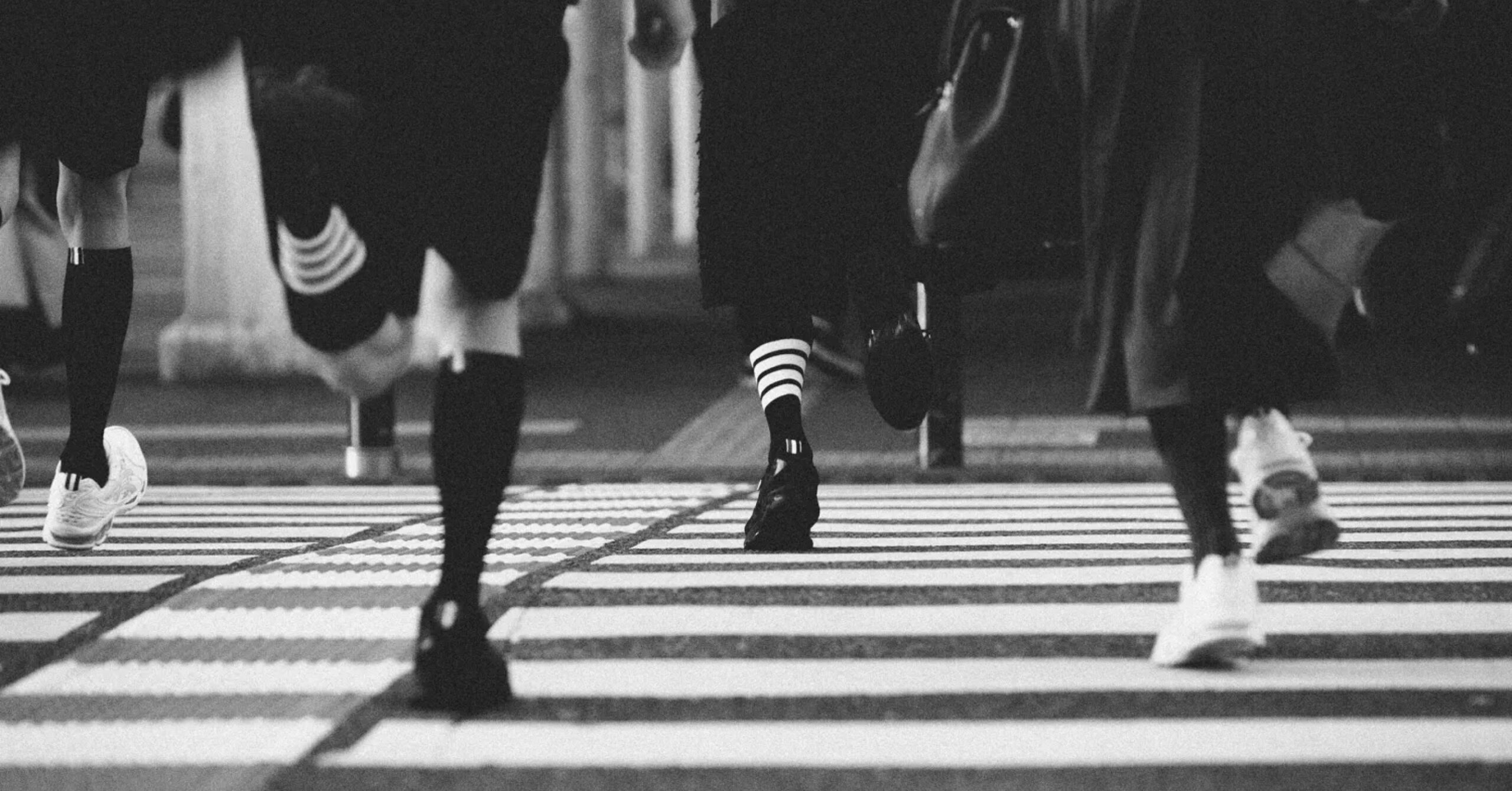 Зін thom browne з ASICS