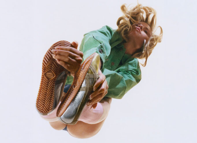 Колекція Versace та Onitsuka Tiger