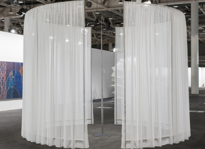 Інсталяція Тривога Нікіти Кадана на Art Basel