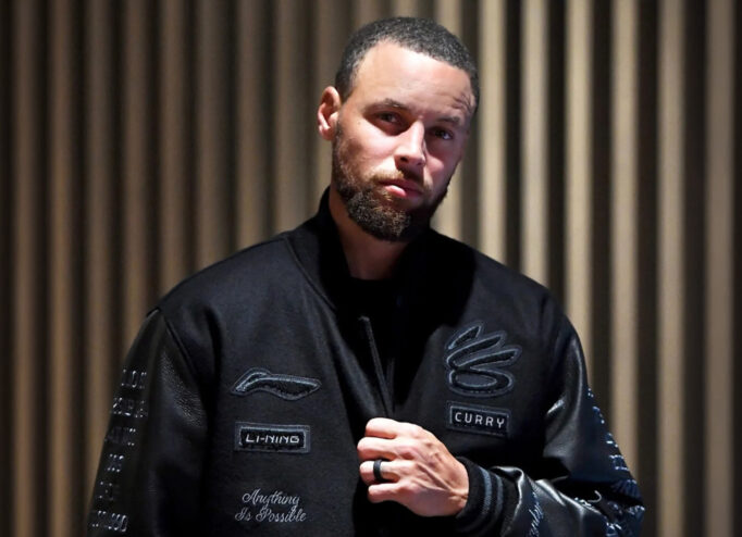 Стефен Каррі та Li-Ning оголосили про партнерство